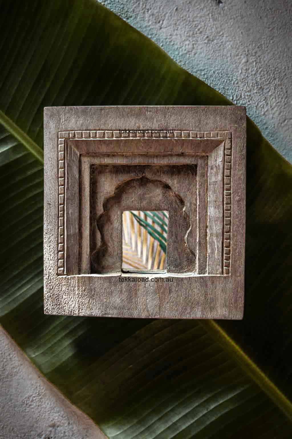 Vintage Temple Mirrors Square 3-0029