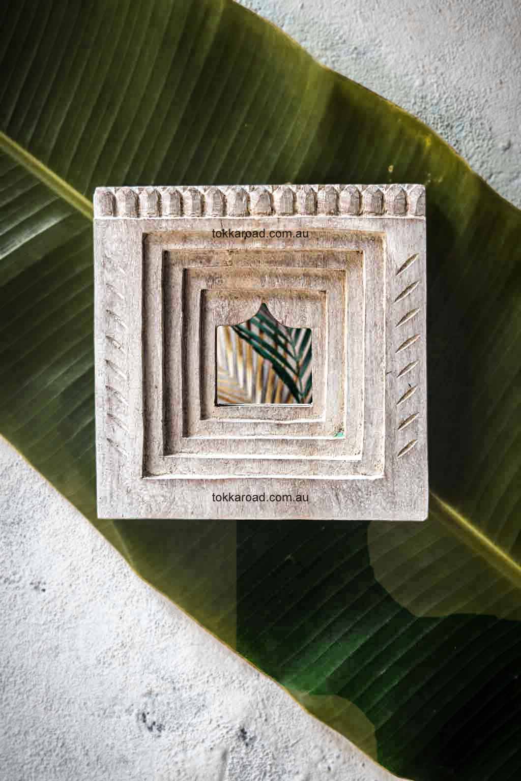 Indian Mirrors Square 3-0106