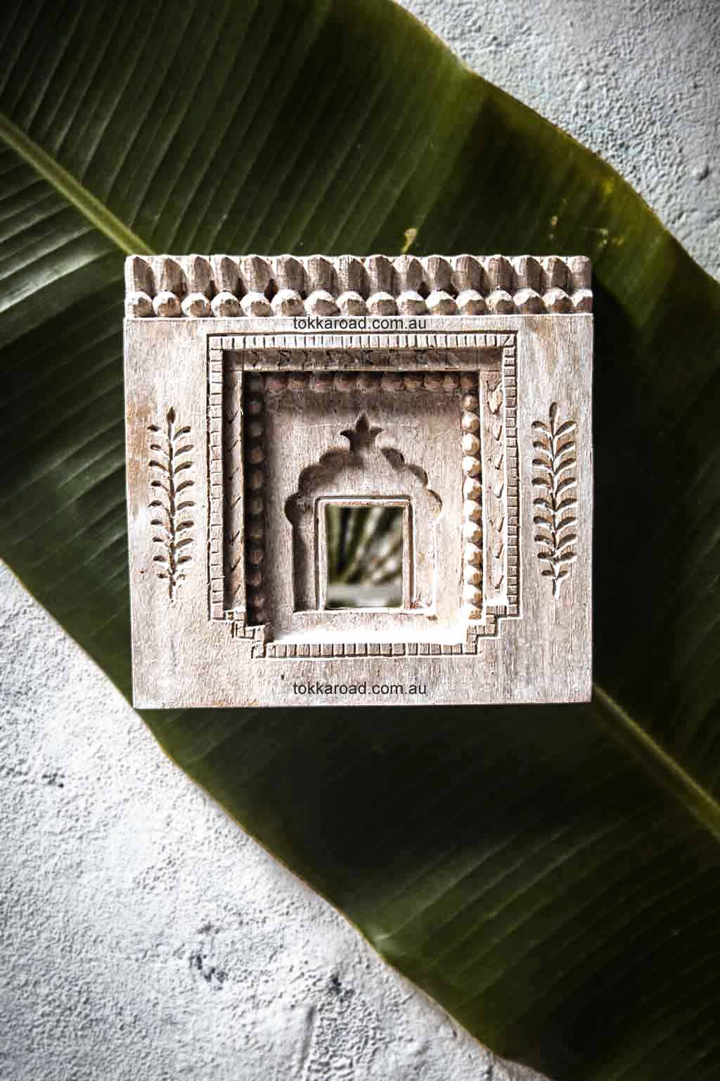 Indian Mirrors Square 3-0117