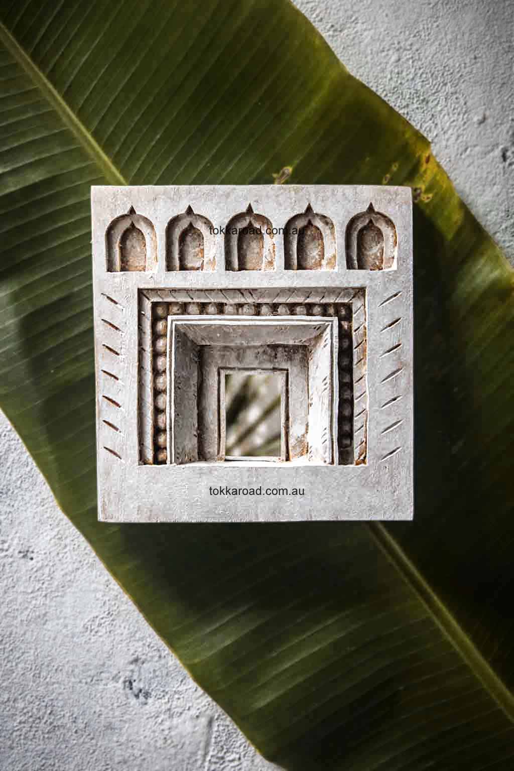 Vintage Temple Mirrors Square 3-0154