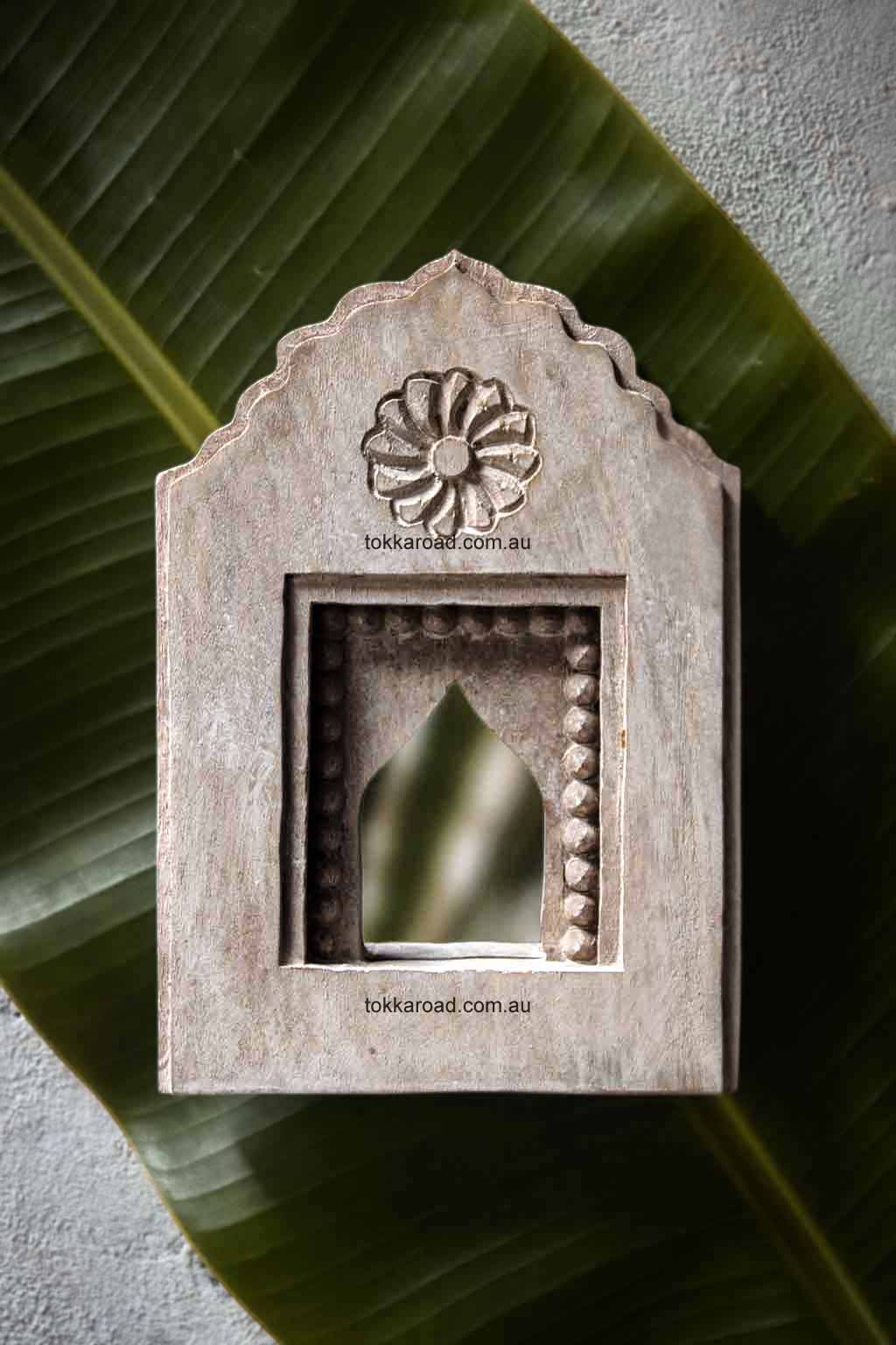 Temple Mirrors Large 4-0120