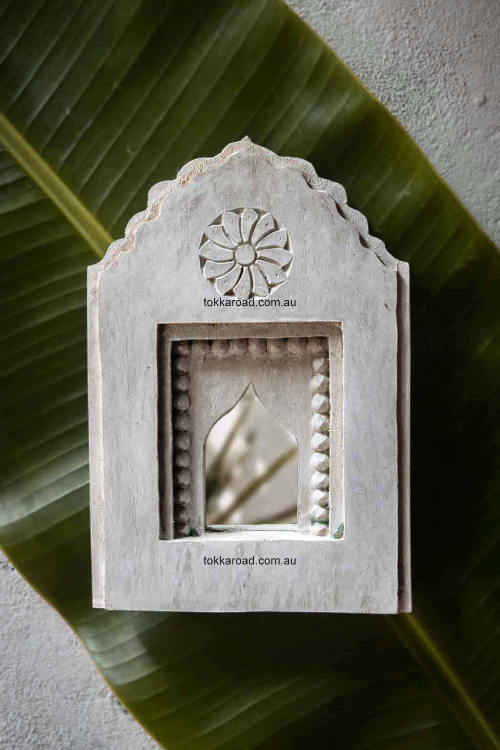Indian Temple Mirrors Large 4-0158